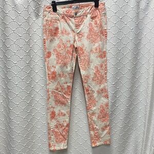Aeropostale size 9/10 regular Floral ultra Skinny Jeans‎ in Cream and coral